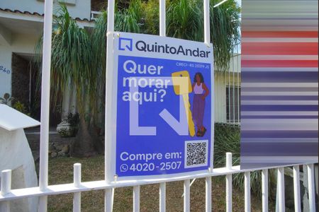 Casa à venda com 401m², 4 quartos e 5 vagasPlaquinha