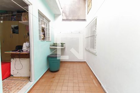 Casa à venda com 135m², 2 quartos e 1 vagaQuintal