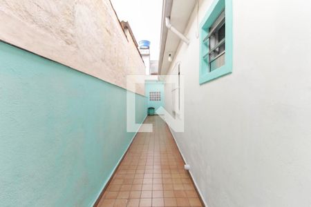 Casa à venda com 135m², 2 quartos e 1 vagaCorredor Externo