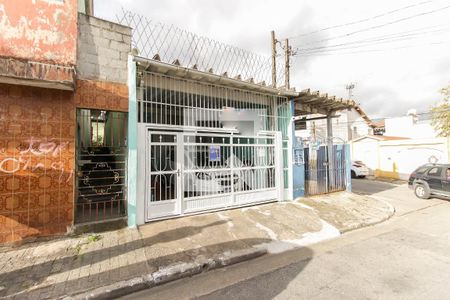 Casa à venda com 135m², 2 quartos e 1 vagaFachada