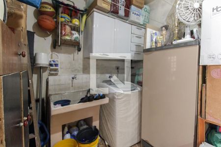 Casa à venda com 135m², 2 quartos e 1 vagaÁrea de Serviço