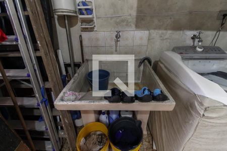 Casa à venda com 135m², 2 quartos e 1 vagaÁrea de Serviço