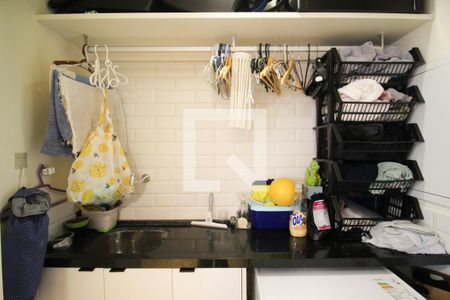 Apartamento à venda com 97m², 3 quartos e 2 vagas Apartamento à venda com 97m², 3 quartos e 2 vagasÁrea de Serviço