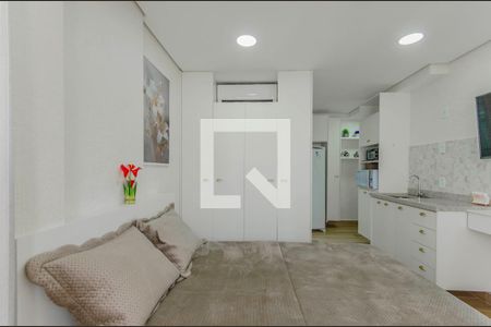 Sala/Quarto de kitnet/studio à venda com 1 quarto, 23m² em Vila Mariana, São Paulo