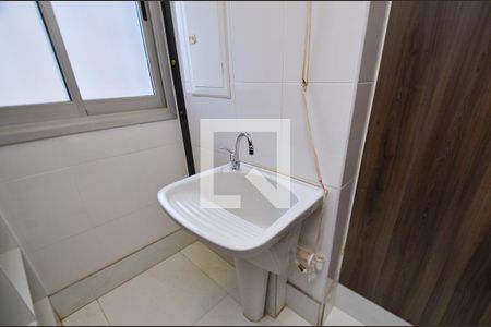 Apartamento à venda com 70m², 2 quartos e 2 vagasArea serviço