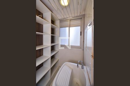 Apartamento à venda com 70m², 2 quartos e 2 vagasArea serviço