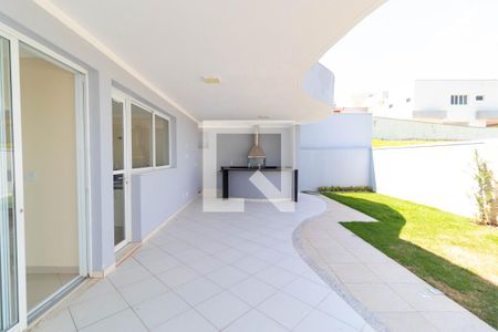 Casa de condomínio à venda com 430m², 3 quartos e 4 vagasChurrasqueira