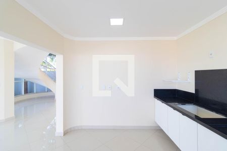 Casa de condomínio à venda com 430m², 3 quartos e 4 vagasCozinha