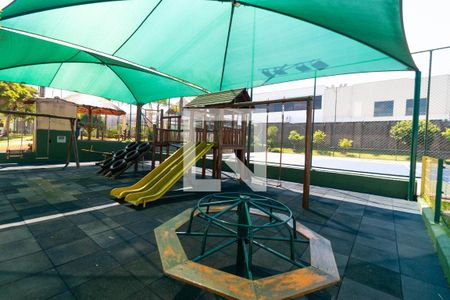 Casa de condomínio à venda com 430m², 3 quartos e 4 vagasÁrea comum - Playground