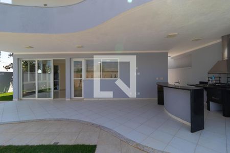 Casa de condomínio à venda com 430m², 3 quartos e 4 vagasChurrasqueira