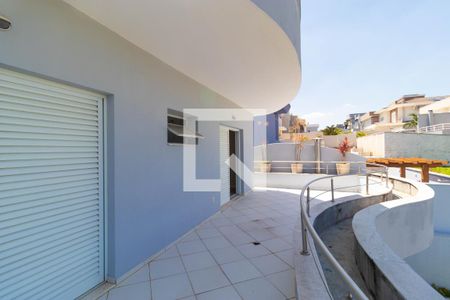 Casa de condomínio à venda com 430m², 3 quartos e 4 vagasSacada do Quartos 01 e 02