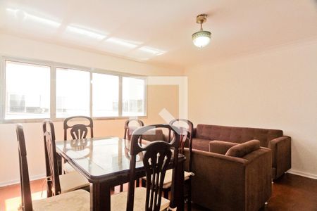 Apartamento à venda com 88m², 2 quartos e 1 vaga Apartamento à venda com 88m², 2 quartos e 1 vagaSala