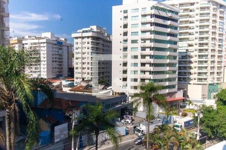 Vista da Sala de apartamento à venda com 2 quartos, 70m² em Santa Rosa, Niterói
