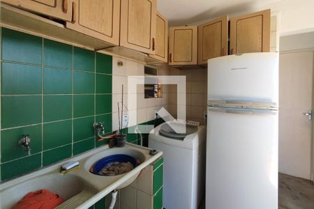 Casa à venda com 198m², 5 quartos e 4 vagas Casa à venda com 198m², 5 quartos e 4 vagasÁrea de Serviço