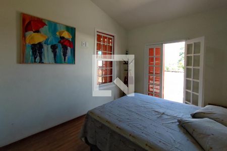 Casa à venda com 198m², 5 quartos e 4 vagas Casa à venda com 198m², 5 quartos e 4 vagasQuarto Suíte
