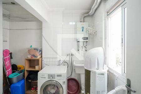 Apartamento à venda com 104m², 2 quartos e 3 vagasÁrea de serviço