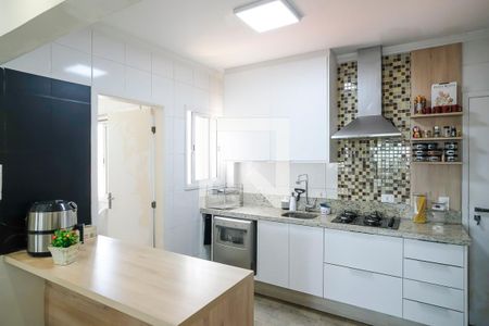 Apartamento à venda com 104m², 2 quartos e 3 vagasCozinha