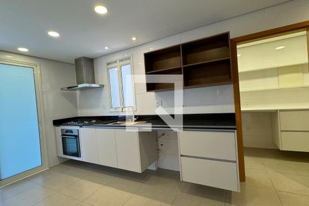 Apartamento à venda com 170m², 3 quartos e 3 vagasCozinha