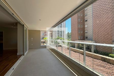 Varanda gourmet de apartamento à venda com 3 quartos, 170m² em Centro Empresarial Tamboré, Santana de Parnaíba