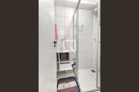 Apartamento à venda com 58m², 2 quartos e 1 vaga Apartamento à venda com 58m², 2 quartos e 1 vagaBanheiro