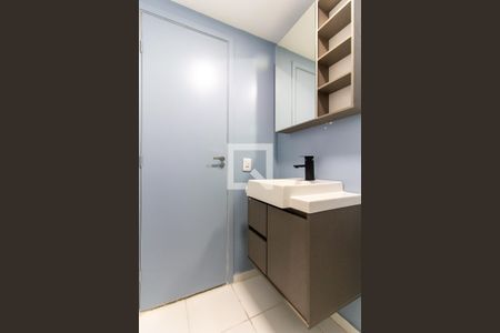 Banheiro de apartamento à venda com 1 quarto, 34m² em Lapa, São Paulo