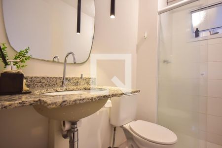 Apartamento à venda com 70m², 2 quartos e 1 vaga Apartamento à venda com 70m², 2 quartos e 1 vagaBanheiro