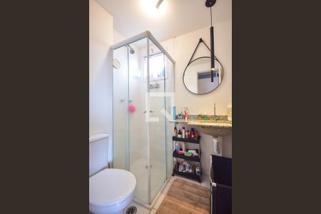 Apartamento à venda com 70m², 2 quartos e 1 vaga Apartamento à venda com 70m², 2 quartos e 1 vagaBanheiro Suíte