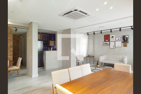 Apartamento à venda com 61m², 2 quartos e 1 vagaÁrea comum