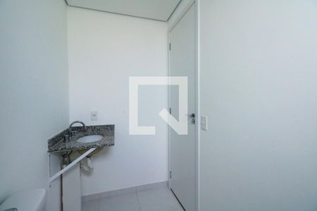 Apartamento à venda com 57m², 2 quartos e 1 vaga Apartamento à venda com 57m², 2 quartos e 1 vagaBanheiro da Suíte