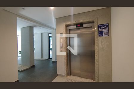 Apartamento à venda com 61m², 2 quartos e 1 vaga Apartamento à venda com 61m², 2 quartos e 1 vagaPlaca