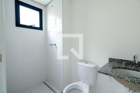 Apartamento à venda com 61m², 2 quartos e 1 vaga Apartamento à venda com 61m², 2 quartos e 1 vagaBanheiro da Suíte