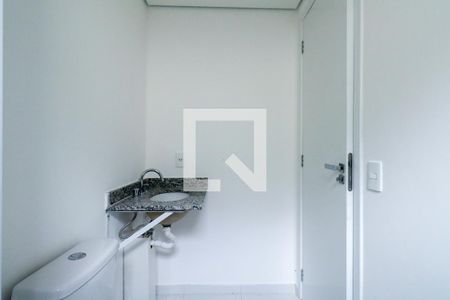 Apartamento à venda com 61m², 2 quartos e 1 vaga Apartamento à venda com 61m², 2 quartos e 1 vagaBanheiro da Suíte