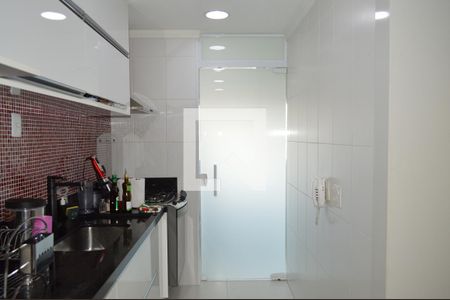 Apartamento à venda com 84m², 3 quartos e 2 vagasCozinha