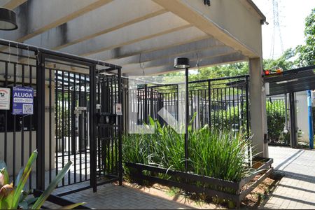 Apartamento à venda com 84m², 3 quartos e 2 vagasFachada + Plaquinha