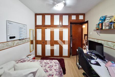 Casa à venda com 300m², 5 quartos e 1 vaga Casa à venda com 300m², 5 quartos e 1 vagaQuarto 1