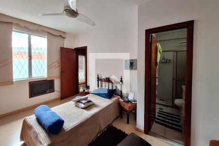 Casa à venda com 300m², 5 quartos e 1 vaga Casa à venda com 300m², 5 quartos e 1 vagaSuíte
