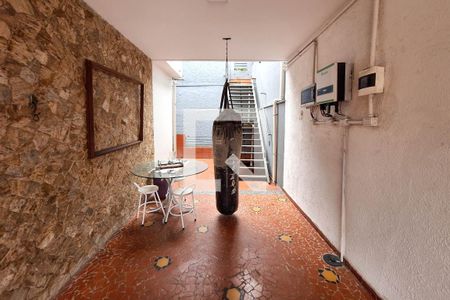 Casa à venda com 300m², 5 quartos e 1 vaga Casa à venda com 300m², 5 quartos e 1 vagaGaragem
