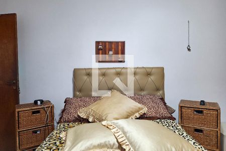 Casa à venda com 300m², 5 quartos e 1 vaga Casa à venda com 300m², 5 quartos e 1 vagaQuarto 2