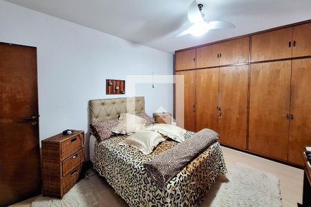 Casa à venda com 300m², 5 quartos e 1 vaga Casa à venda com 300m², 5 quartos e 1 vagaQuarto 2