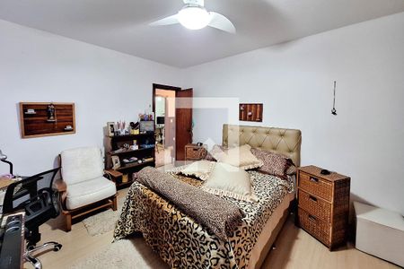 Casa à venda com 300m², 5 quartos e 1 vaga Casa à venda com 300m², 5 quartos e 1 vagaQuarto 2