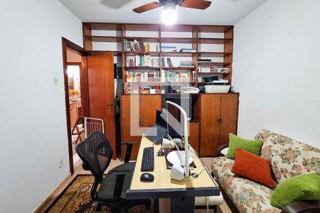 Casa à venda com 300m², 5 quartos e 1 vaga Casa à venda com 300m², 5 quartos e 1 vagaQuarto 4