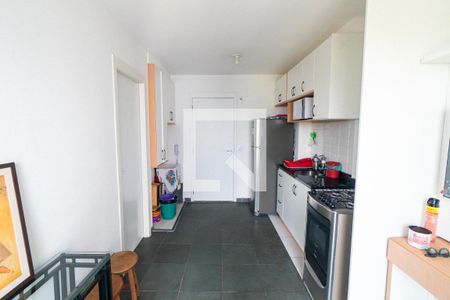 Sala/Cozinha de kitnet/studio para alugar com 1 quarto, 27m² em Vila Guarani (zona Sul), São Paulo