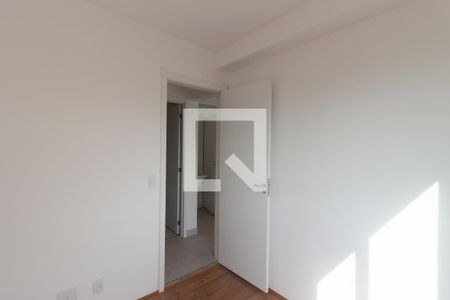 Quarto 2 de apartamento para alugar com 1 quarto, 32m² em Itaquera, São Paulo