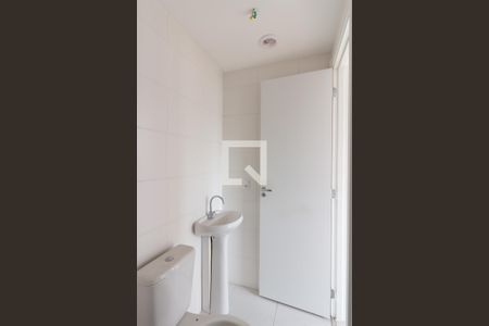 Banheiro de apartamento para alugar com 1 quarto, 32m² em Itaquera, São Paulo