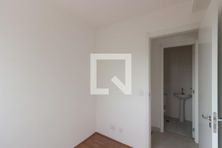 Quarto 2 de apartamento para alugar com 1 quarto, 32m² em Itaquera, São Paulo
