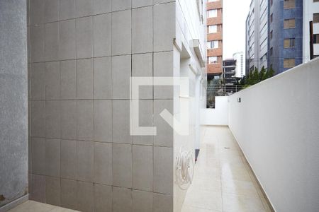 Apartamento para alugar com 113m², 2 quartos e 2 vagas Apartamento para alugar com 113m², 2 quartos e 2 vagasÁrea de Serviço