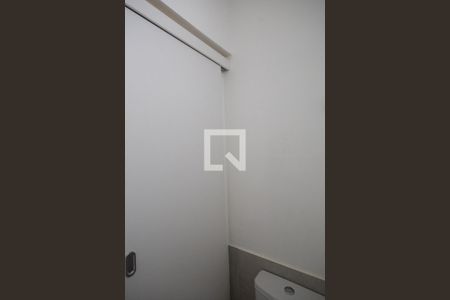 Apartamento para alugar com 113m², 2 quartos e 2 vagas Apartamento para alugar com 113m², 2 quartos e 2 vagasBanheiro