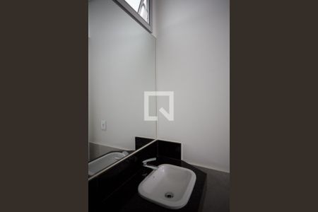 Apartamento para alugar com 113m², 2 quartos e 2 vagas Apartamento para alugar com 113m², 2 quartos e 2 vagasBanheiro