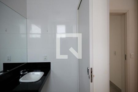Apartamento para alugar com 113m², 2 quartos e 2 vagas Apartamento para alugar com 113m², 2 quartos e 2 vagasBanheiro