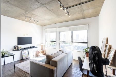 Apartamento para alugar com 70m², 1 quarto e 1 vagaSala